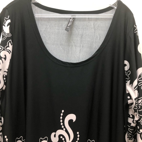 White Mark Size 2XL Black & White Scoop Neckline Dress - Picture 9 of 11